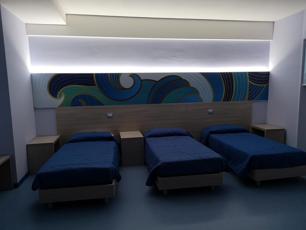 Hotel Clodi Асколи Пичено Екстериор снимка