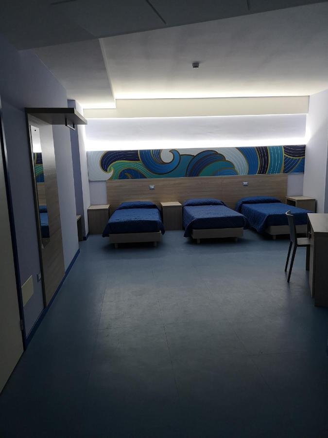 Hotel Clodi Асколи Пичено Екстериор снимка